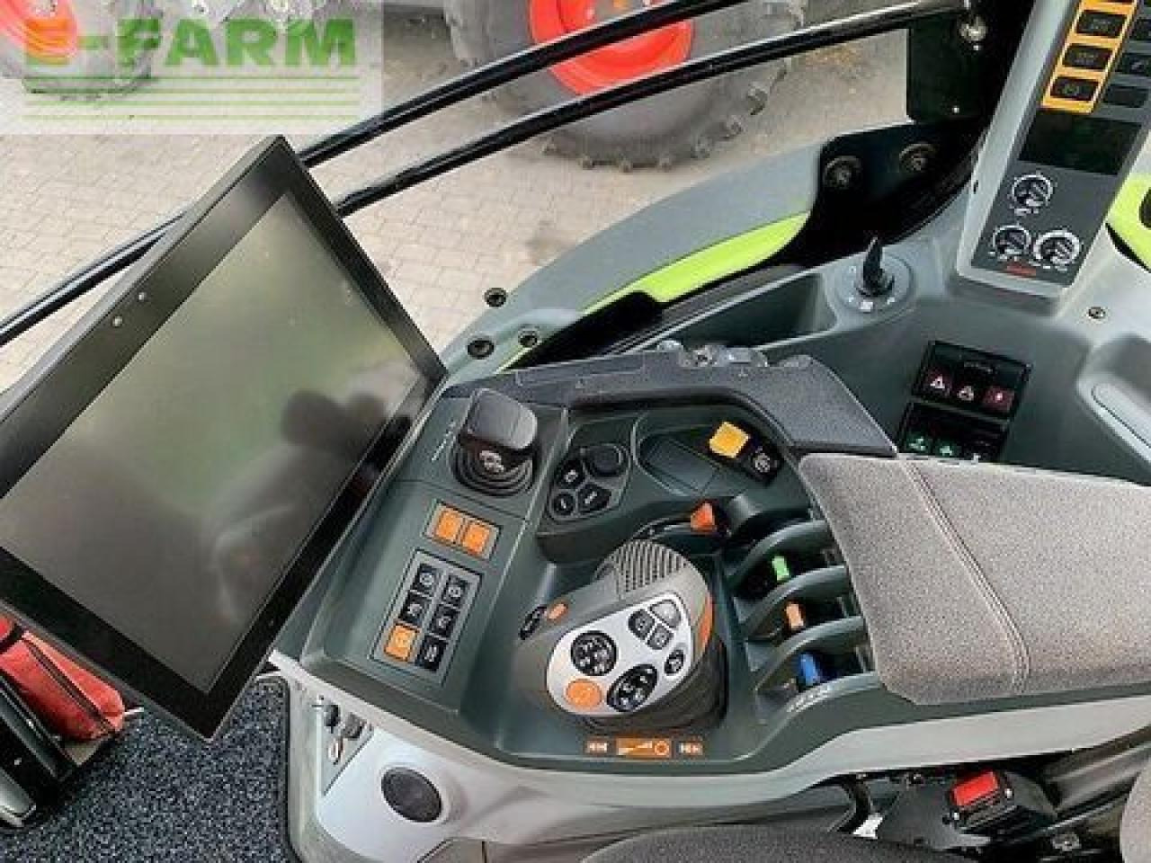 Tracteur agricole CLAAS axion 930 cmatic cebis CMATIC CEBIS