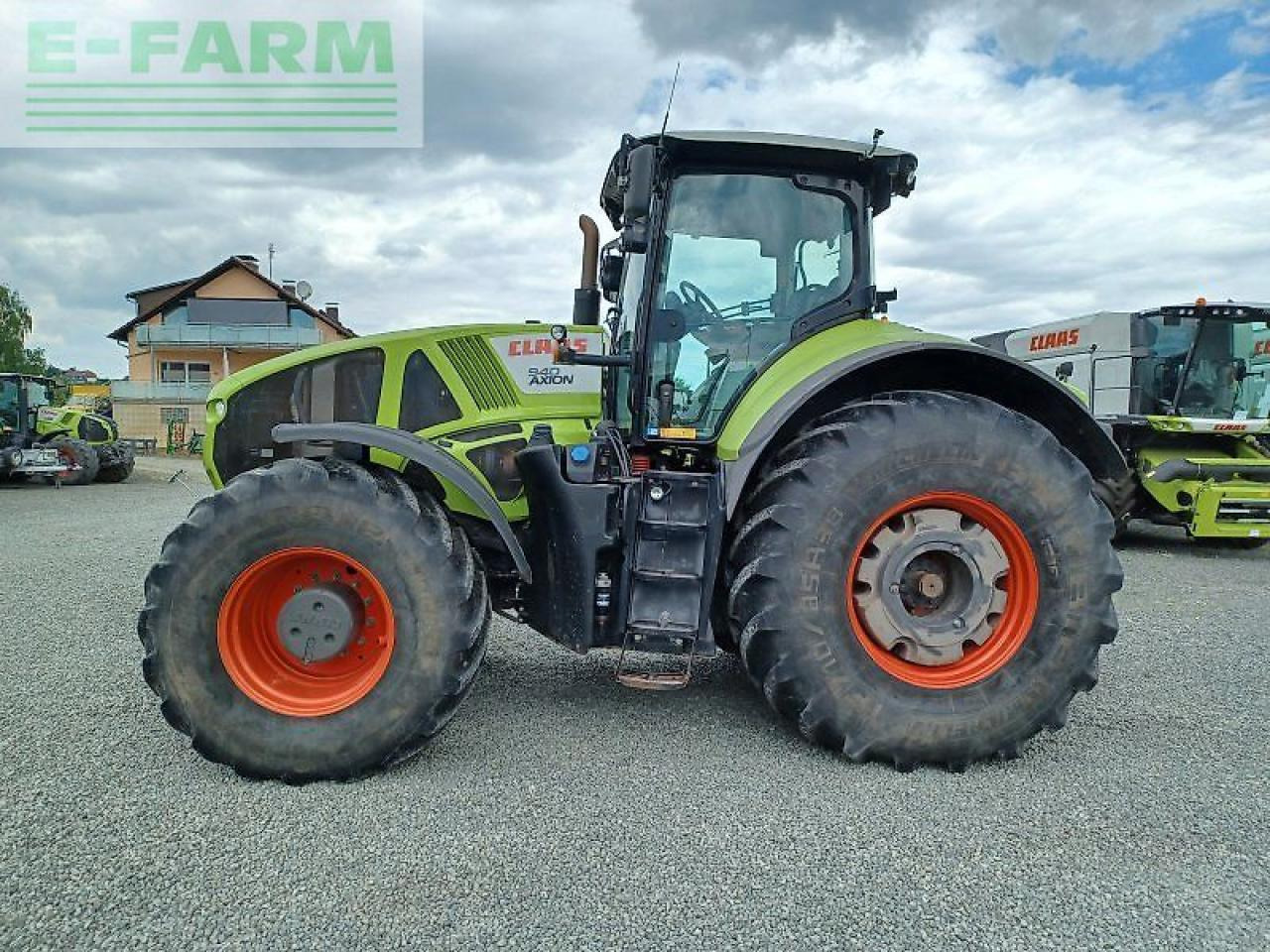 Tracteur agricole CLAAS axion 940 c-matic