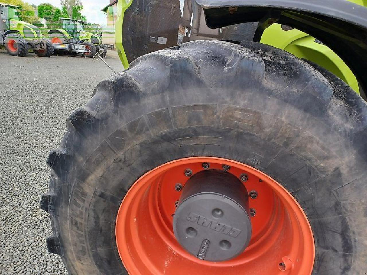 Tracteur agricole CLAAS axion 940 c-matic