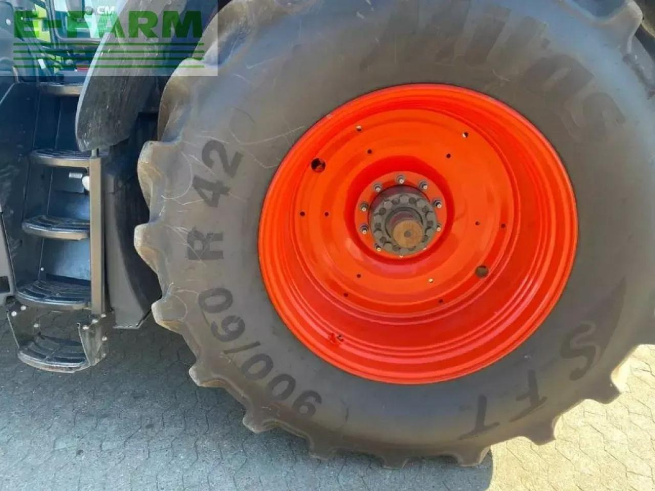 Tracteur agricole CLAAS axion 940 cmatic