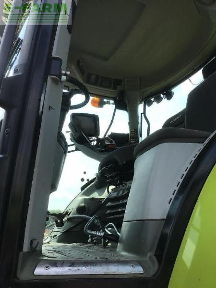 Tracteur agricole CLAAS axion 950