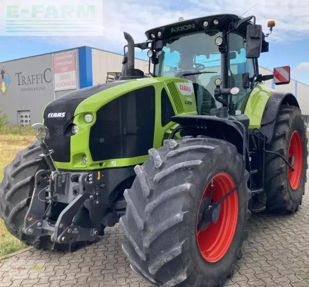 Tracteur agricole CLAAS axion 950 cmatic