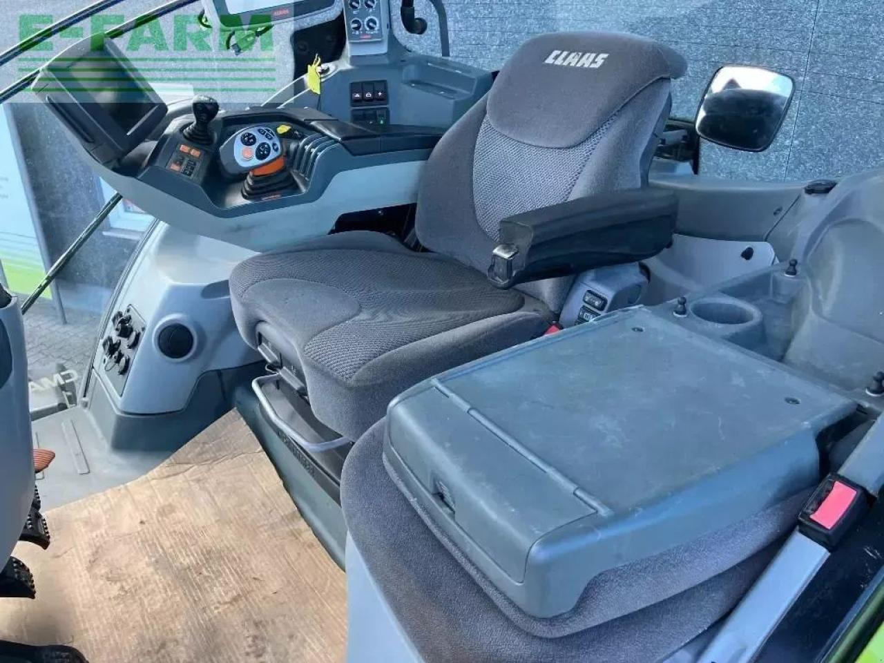 Tracteur agricole CLAAS axion 950 cmatic cebis CMATIC CEBIS