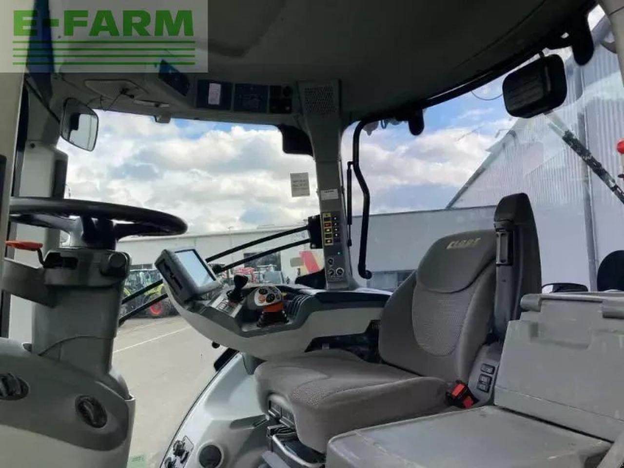Tracteur agricole CLAAS axion 950 cmatic cebis CMATIC CEBIS