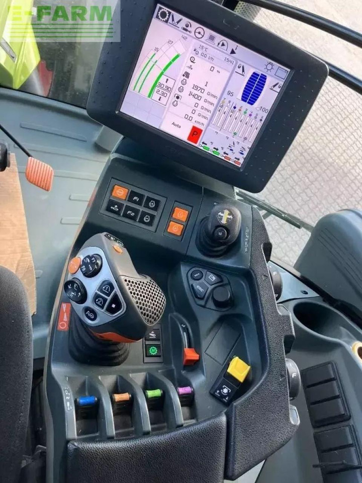 Tracteur agricole CLAAS axion 950 cmatic cebis CMATIC CEBIS