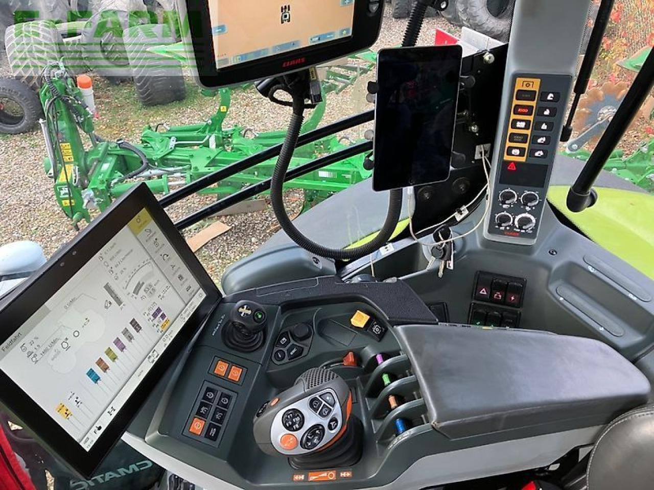 Tracteur agricole CLAAS axion 950 cmatic ctic