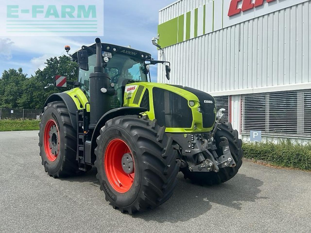 Tracteur agricole CLAAS axion 960
