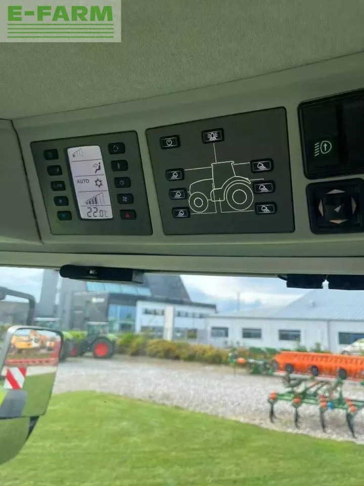 Tracteur agricole CLAAS axion 960