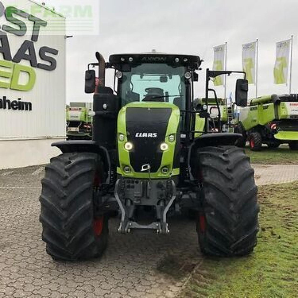 Tracteur agricole CLAAS axion 960 terra trac