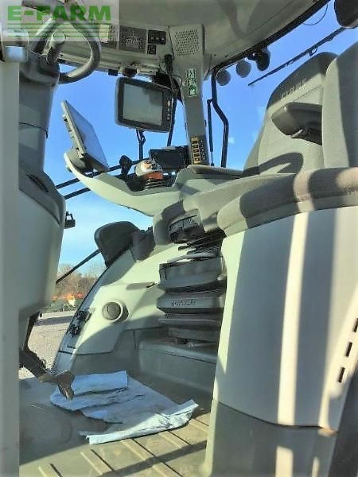 Tracteur agricole CLAAS axion 960 terra trac