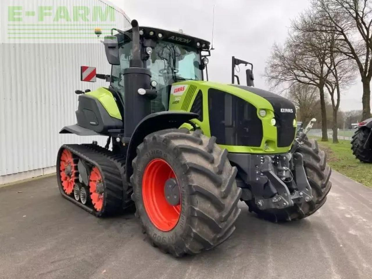 Tracteur agricole CLAAS axion 960 terra trac