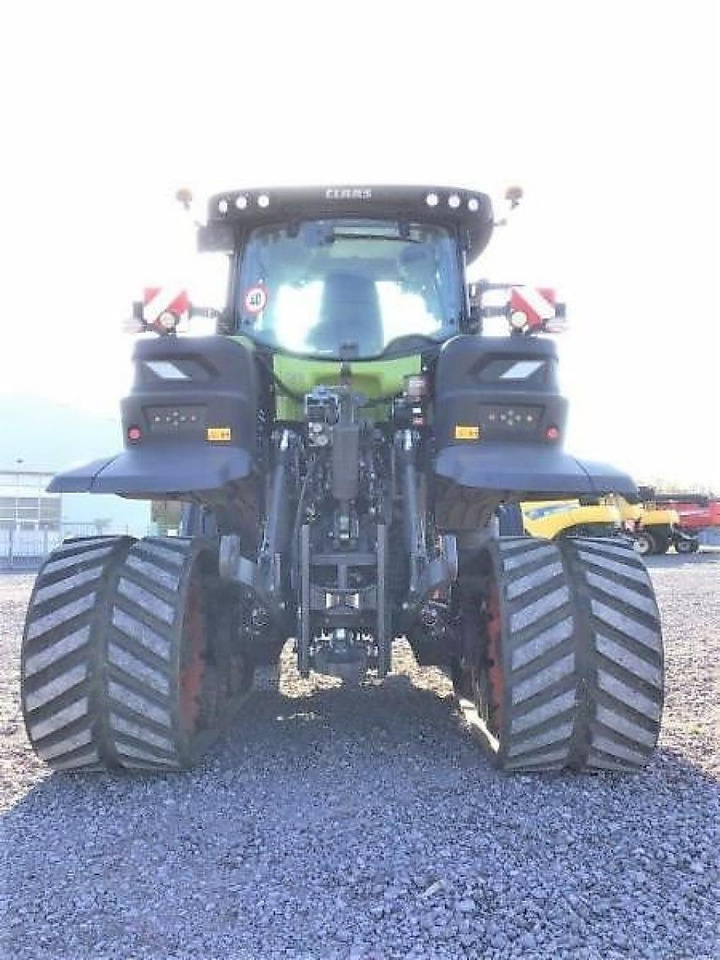 Tracteur agricole CLAAS axion 960 terra trac