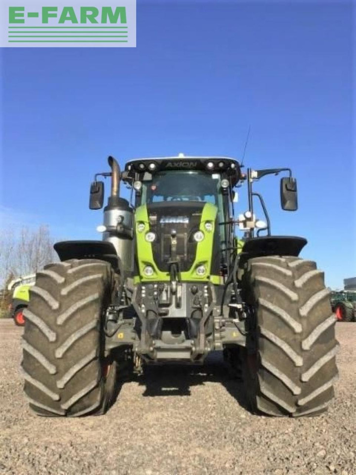 Tracteur agricole CLAAS axion 960 terra trac