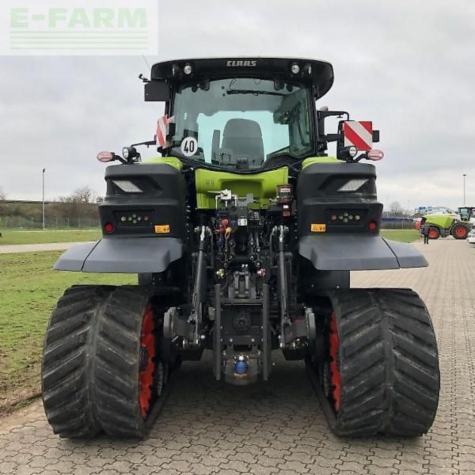 Tracteur agricole CLAAS axion 960 terra trac