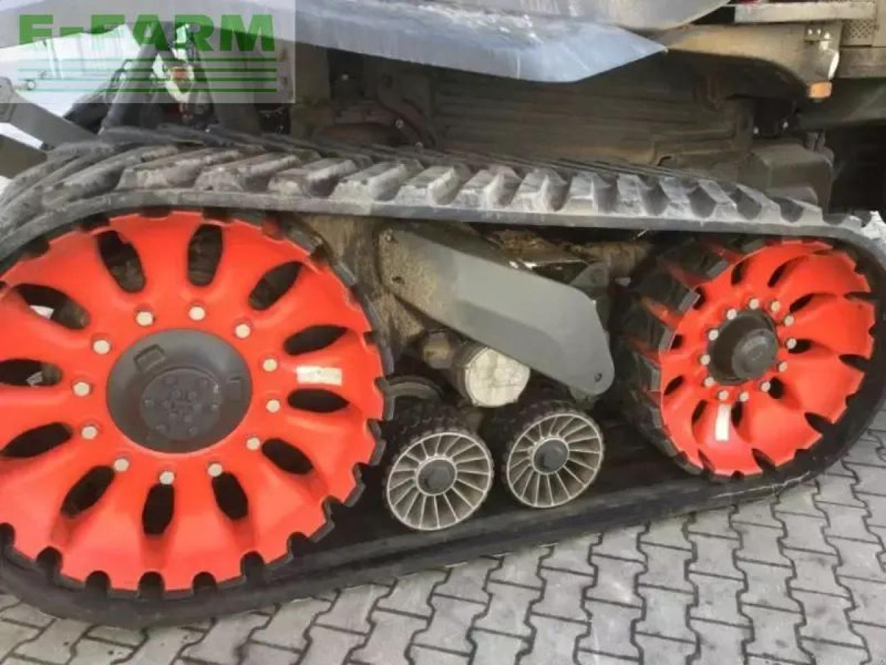 Tracteur agricole CLAAS axion 960 terra trac v