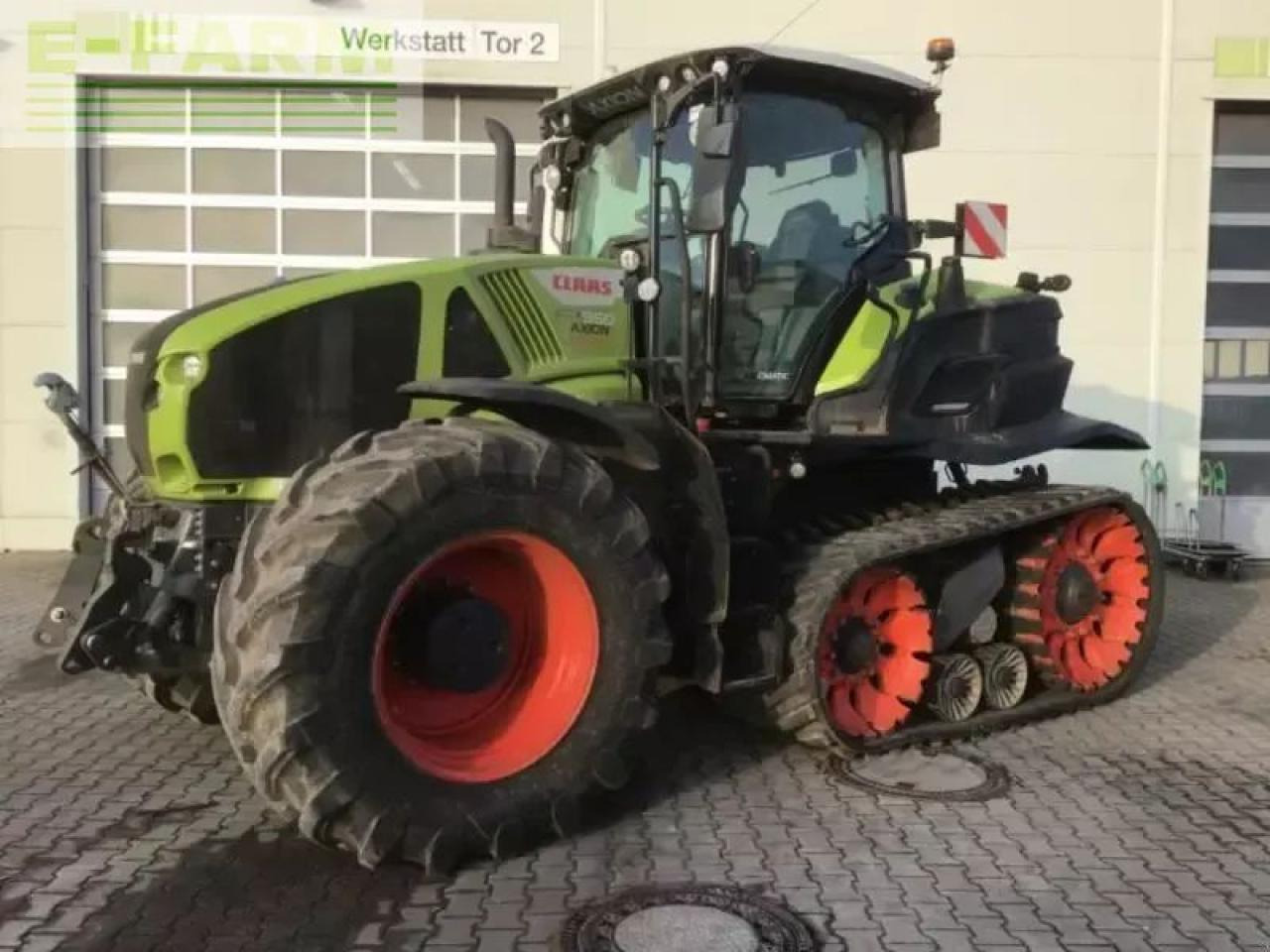 Tracteur agricole CLAAS axion 960 terra trac v