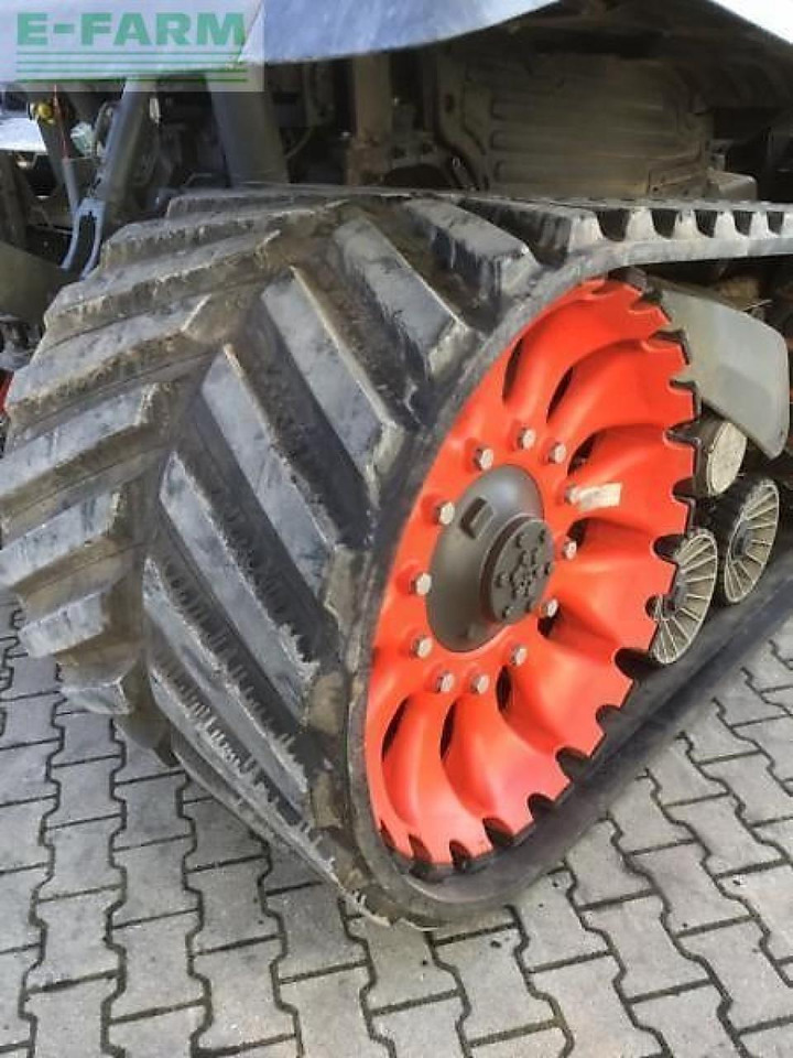 Tracteur agricole CLAAS axion 960 terra trac v