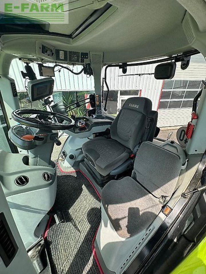 Tracteur agricole CLAAS axion 960 tt