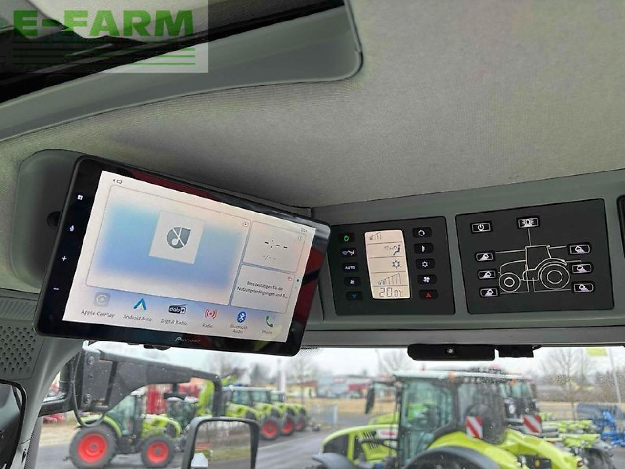 Tracteur agricole CLAAS axion 960 tt