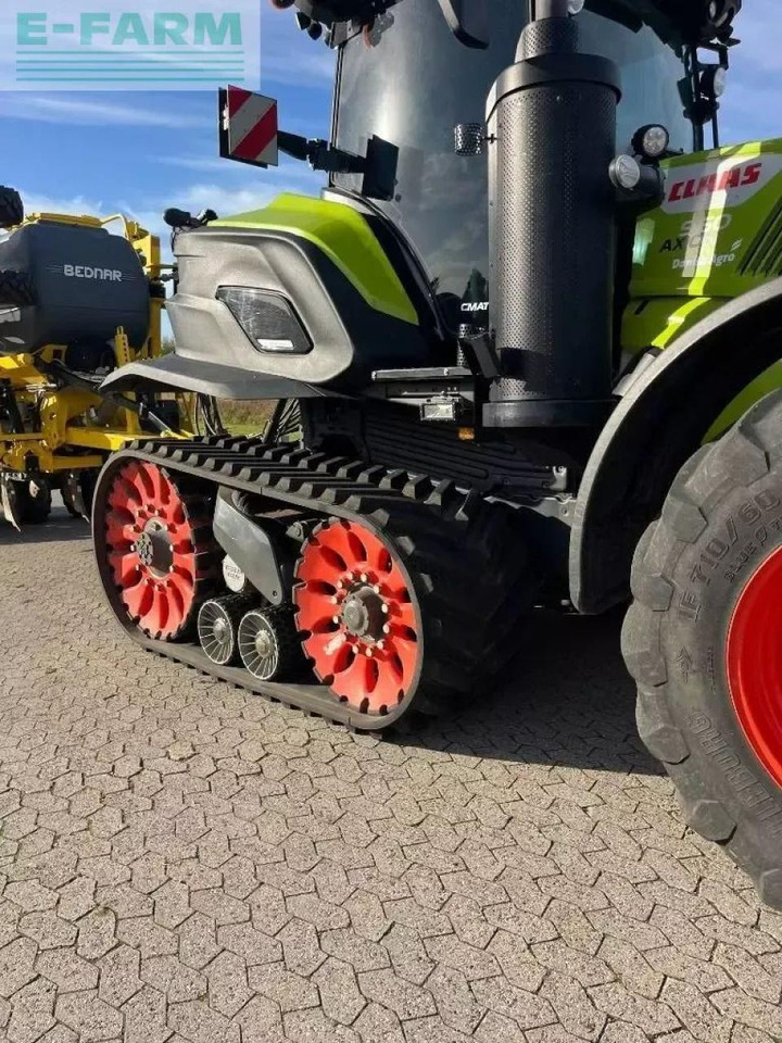 Tracteur agricole CLAAS axion 960tt