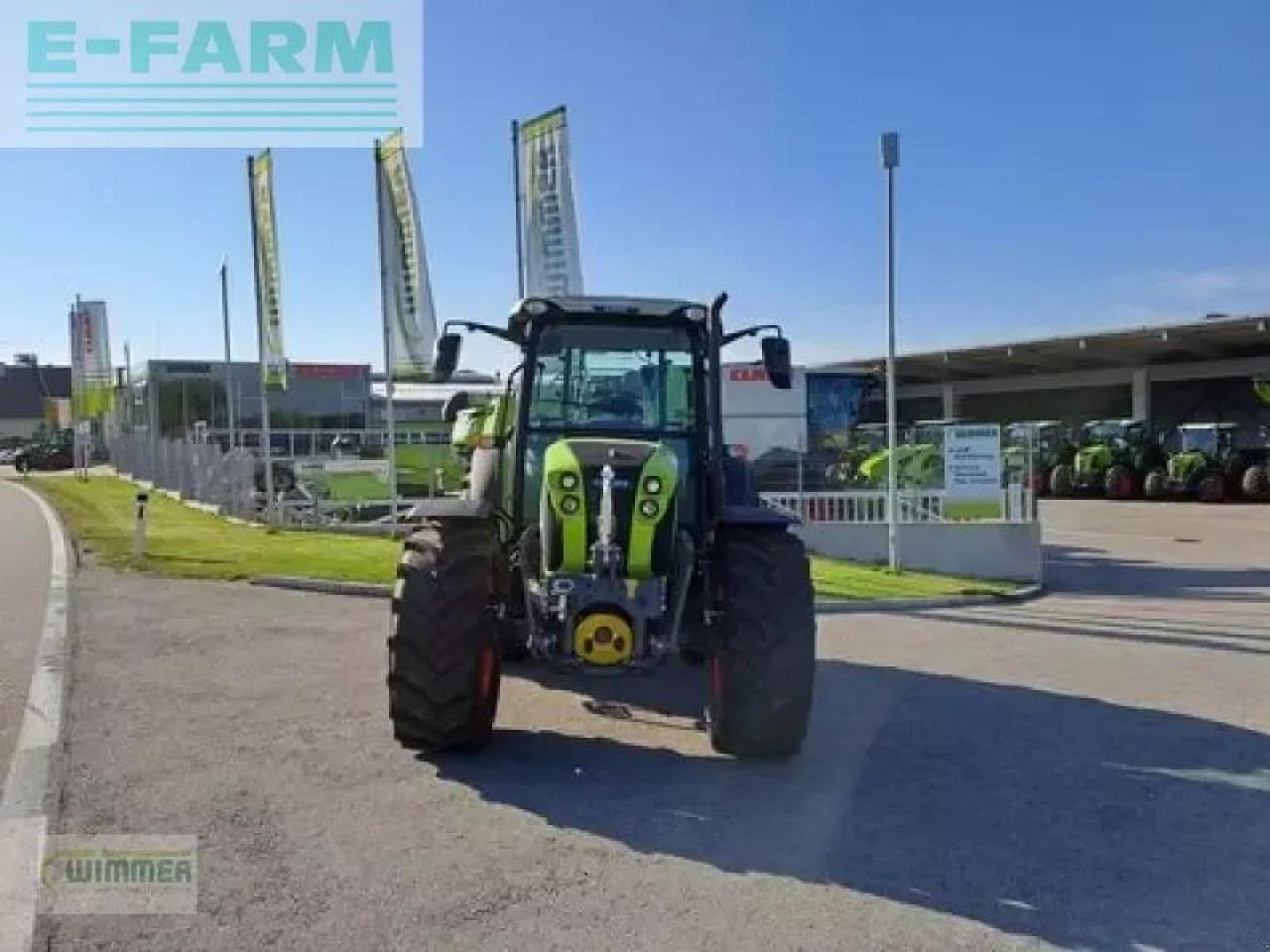 Tracteur agricole CLAAS axos 240