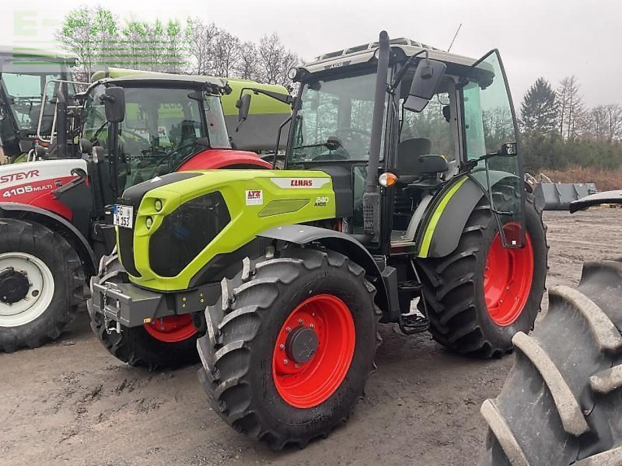 Tracteur agricole CLAAS axos 240 advanced claas trakto