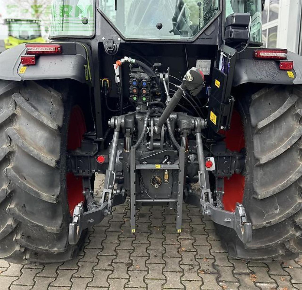 Tracteur agricole CLAAS axos 240 advanced fl-konsole