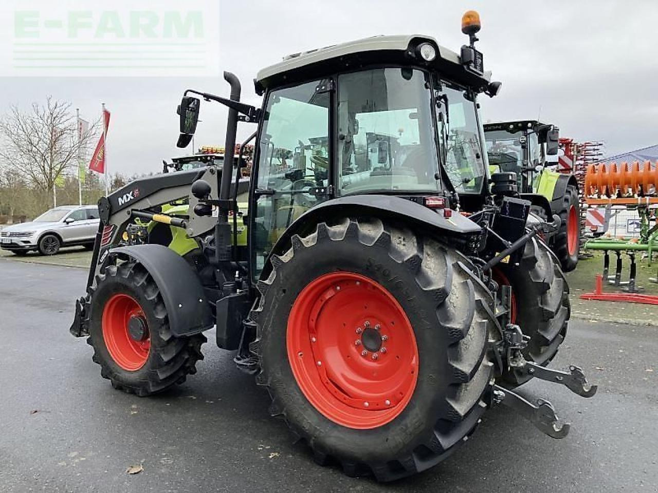 Tracteur agricole CLAAS axos 240 advanced mit fl u506