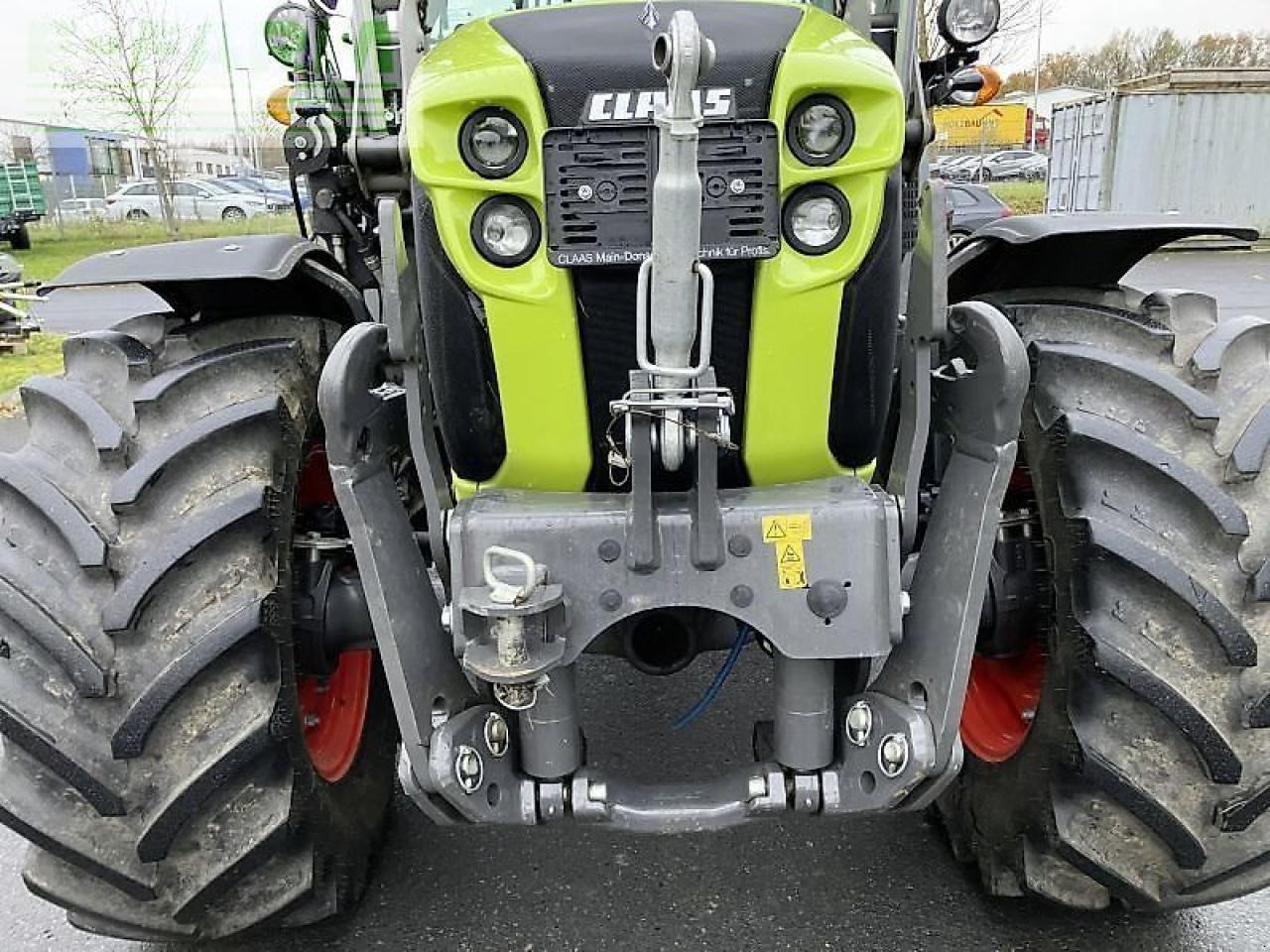 Tracteur agricole CLAAS axos 240 advanced mit fl u506
