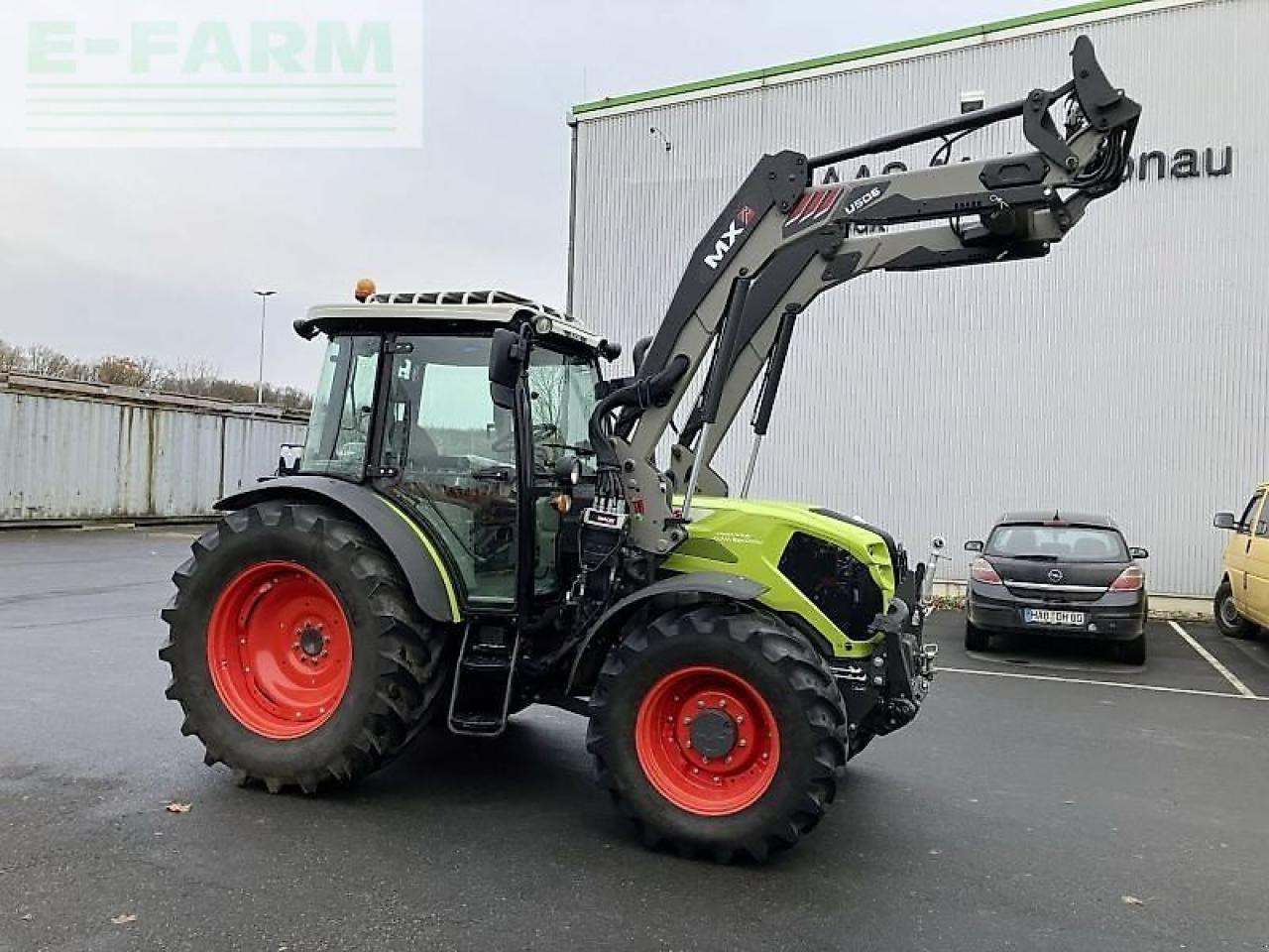 Tracteur agricole CLAAS axos 240 advanced mit fl u506