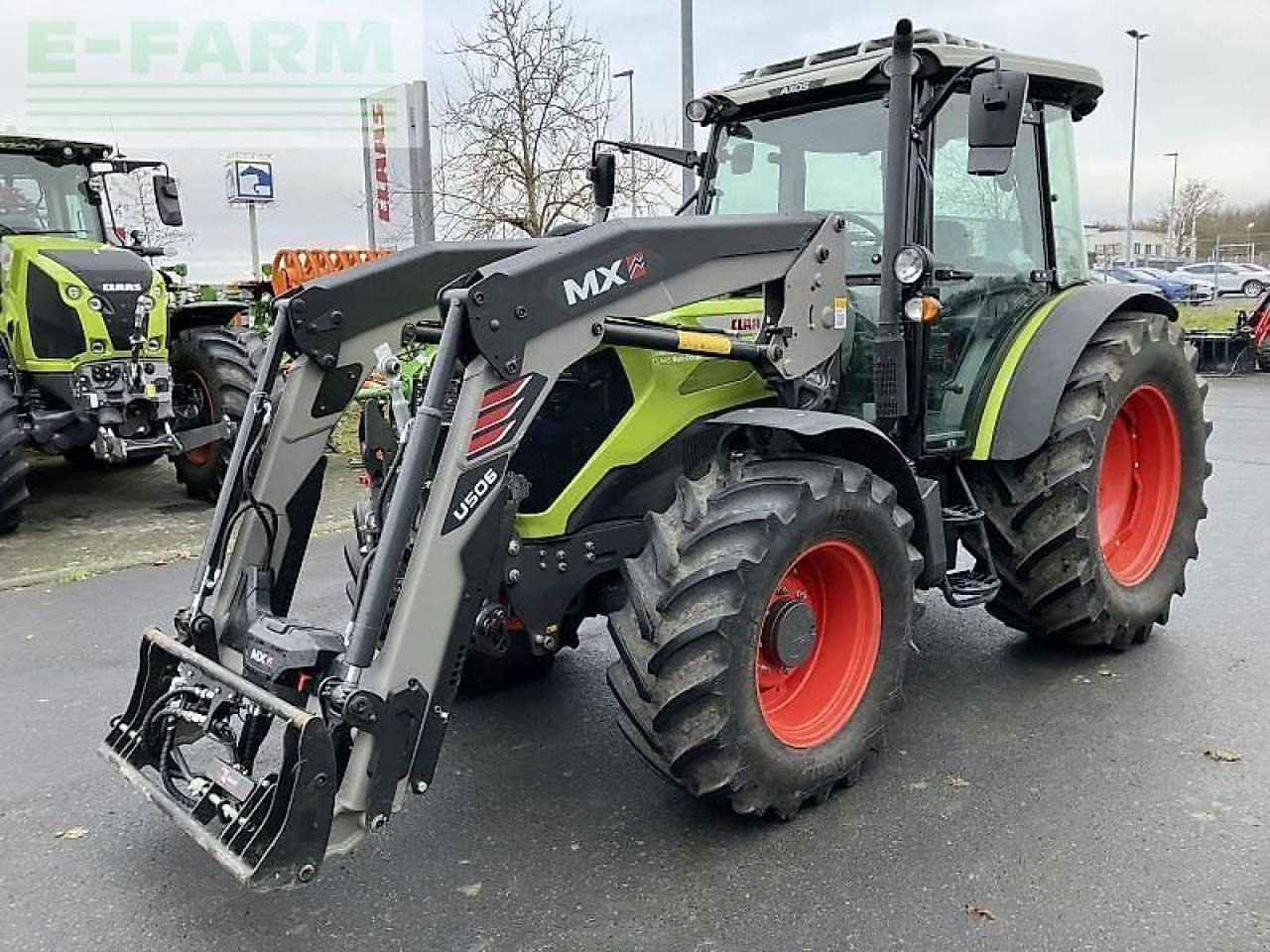 Tracteur agricole CLAAS axos 240 advanced mit fl u506