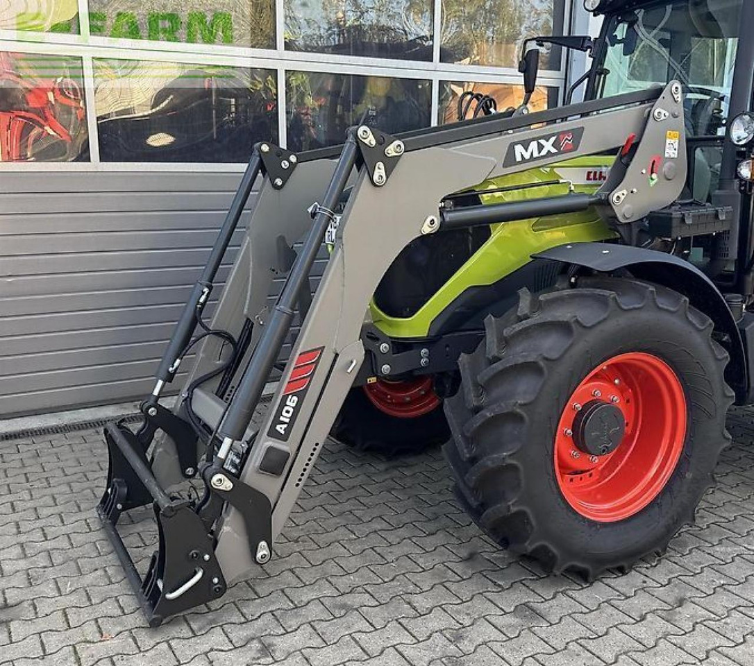 Tracteur agricole CLAAS axos 240 advanced + mx a106