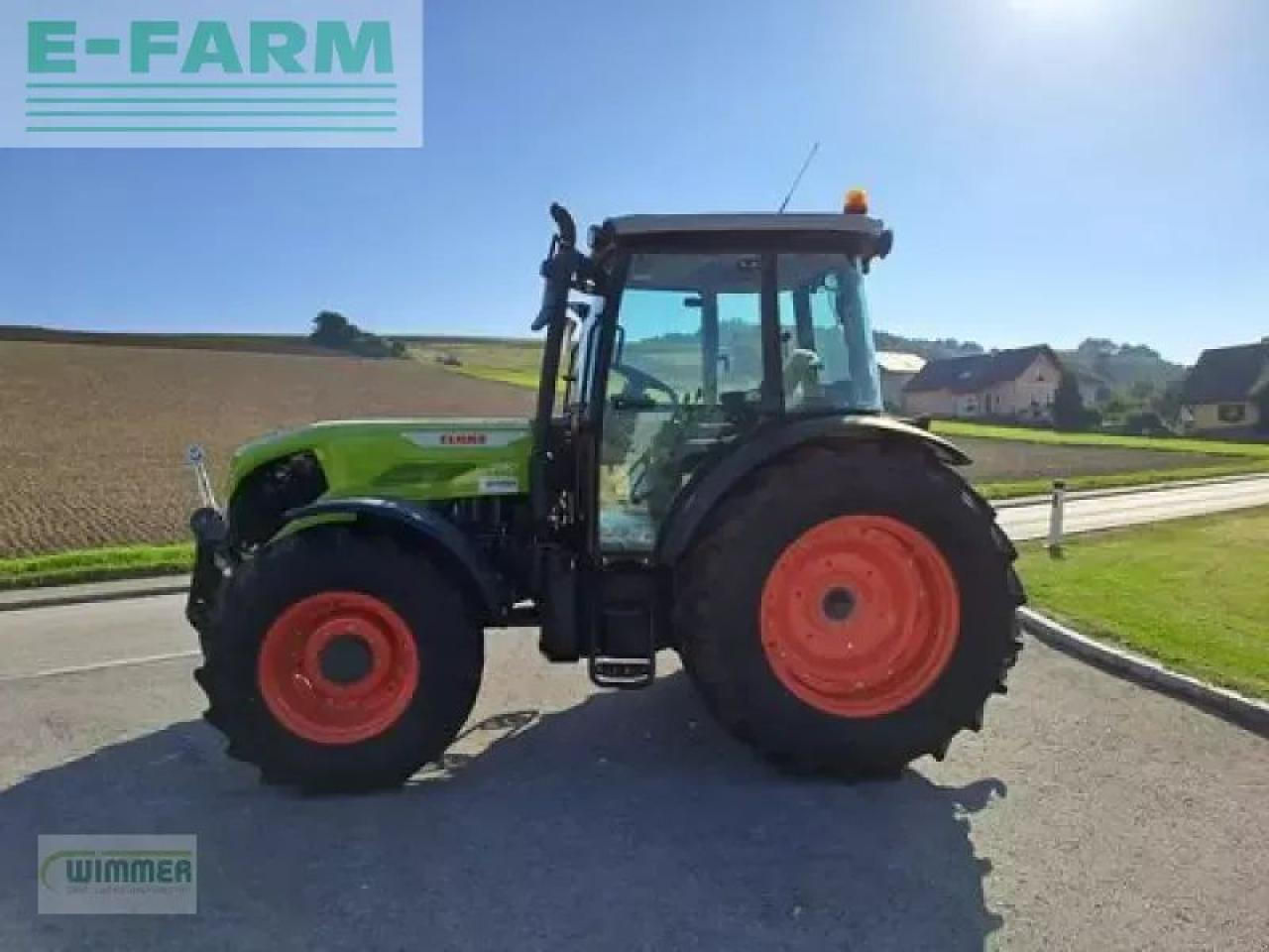 Tracteur agricole CLAAS axos 240 / lastschalt (axos 200)