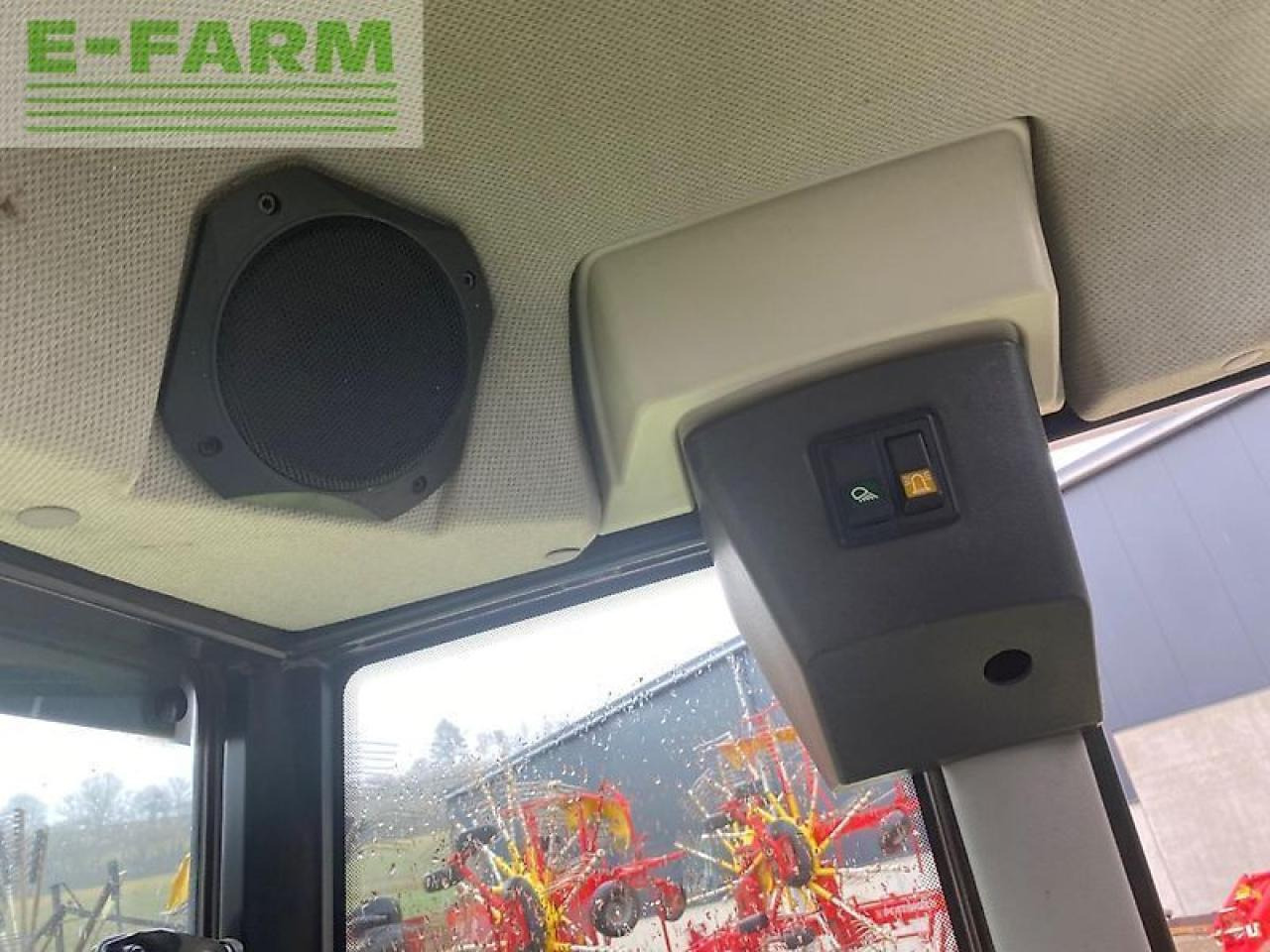 Tracteur agricole CLAAS axos 310c C
