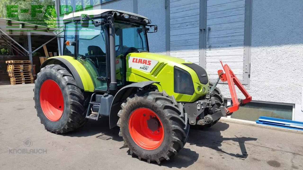 Tracteur agricole CLAAS axos 330