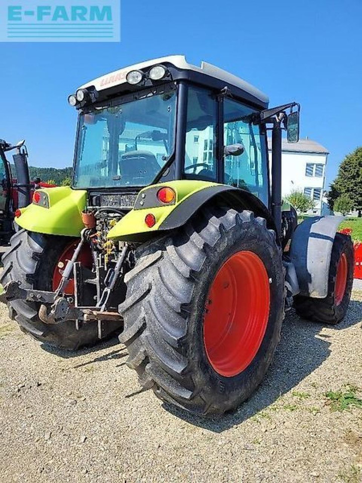 Tracteur agricole CLAAS axos 340