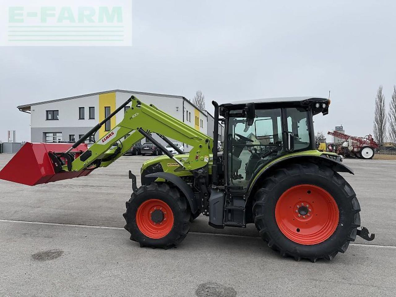 Tracteur agricole CLAAS axos 3.105