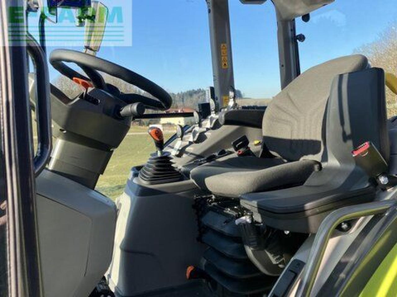 Tracteur agricole CLAAS axos 3.95 comfort