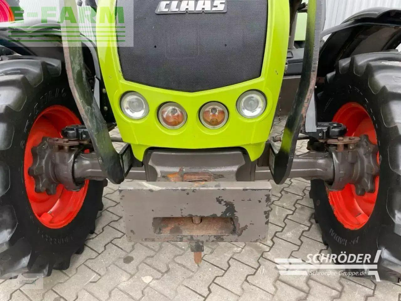 Tracteur agricole CLAAS celtis 426