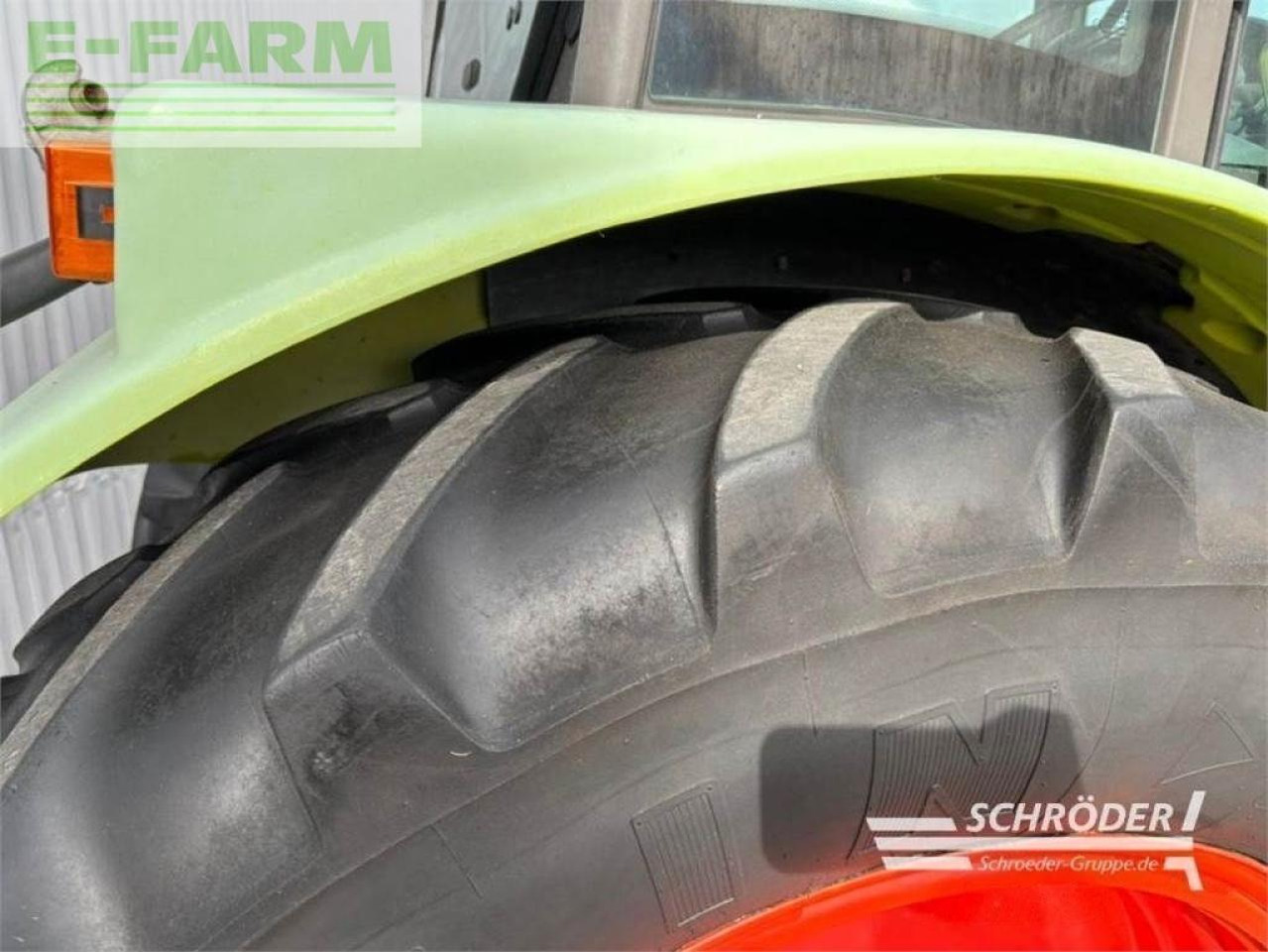 Tracteur agricole CLAAS celtis 456 rx