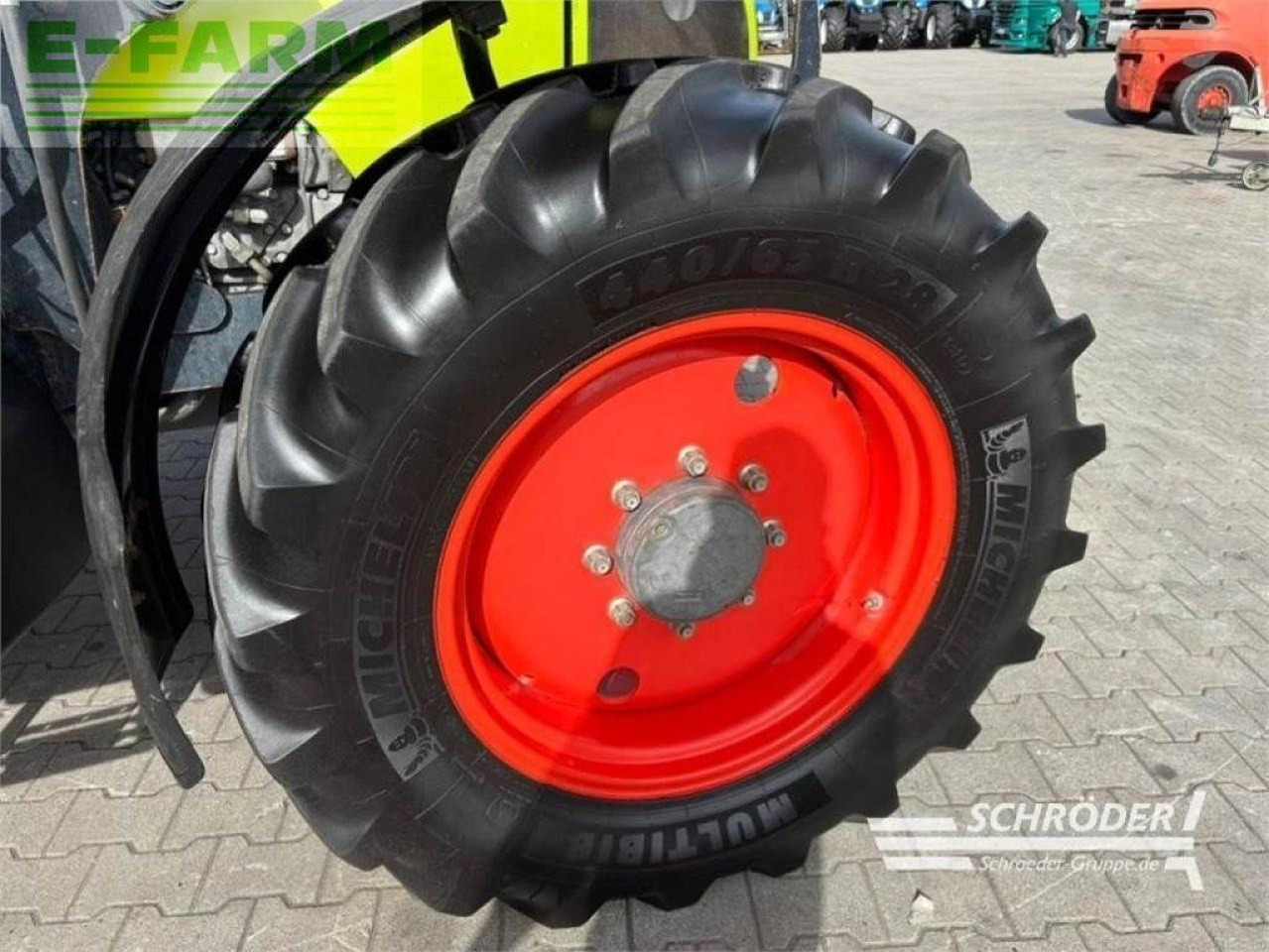 Tracteur agricole CLAAS celtis 456 rx