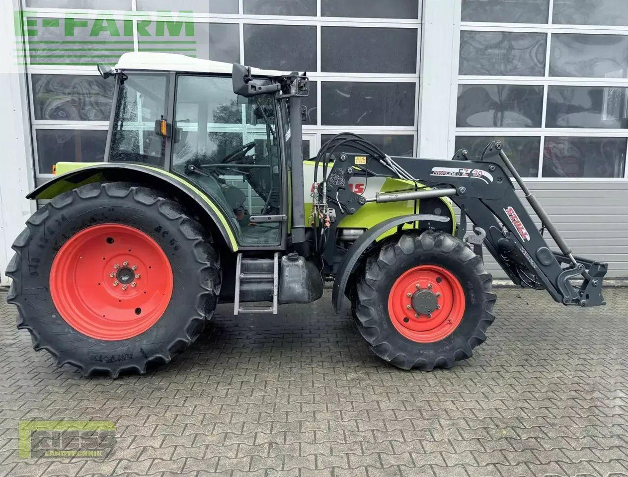 Tracteur agricole CLAAS celtis 456 rx comfort stoll fz 30