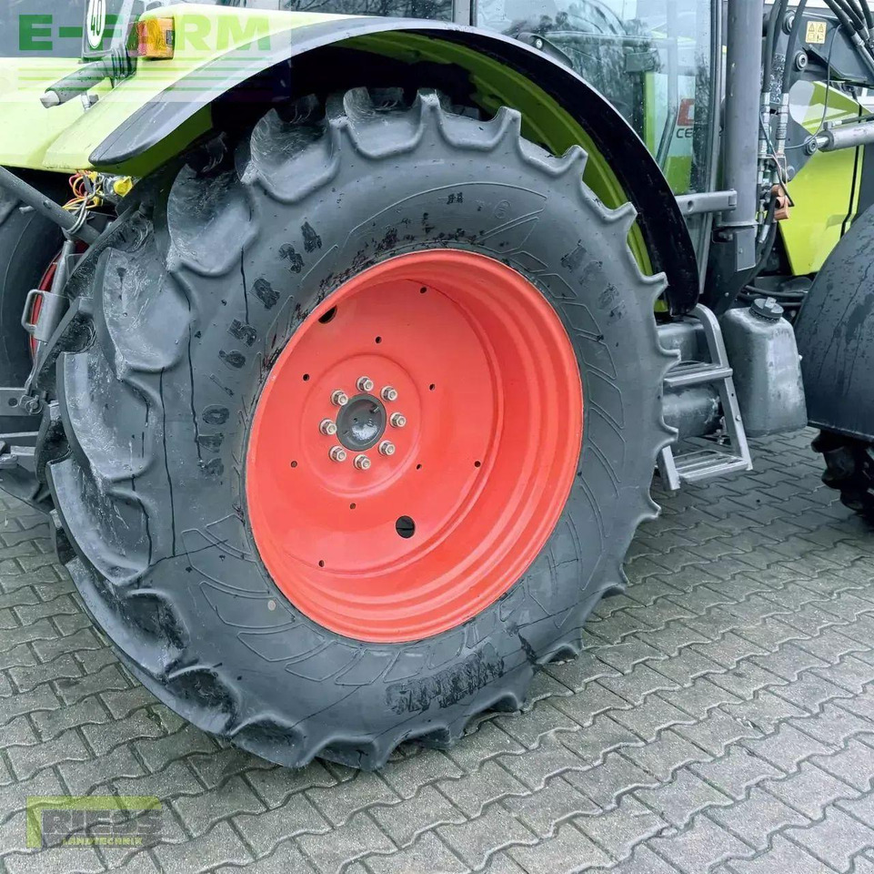 Tracteur agricole CLAAS celtis 456 rx comfort stoll fz 30