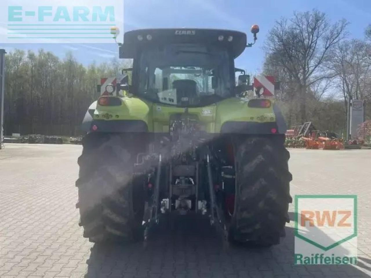 Tracteur agricole CLAAS claas arion 660