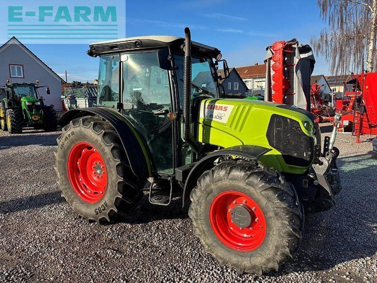 Tracteur agricole CLAAS elios 210