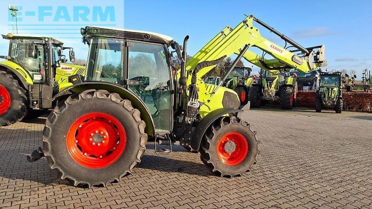 Tracteur agricole CLAAS elios 210
