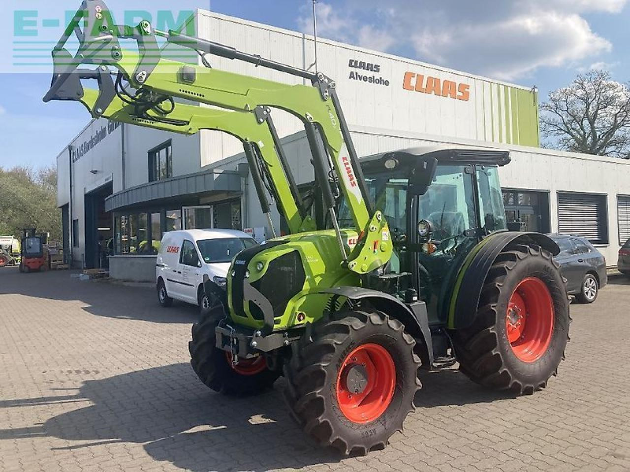 Tracteur agricole CLAAS elios 210