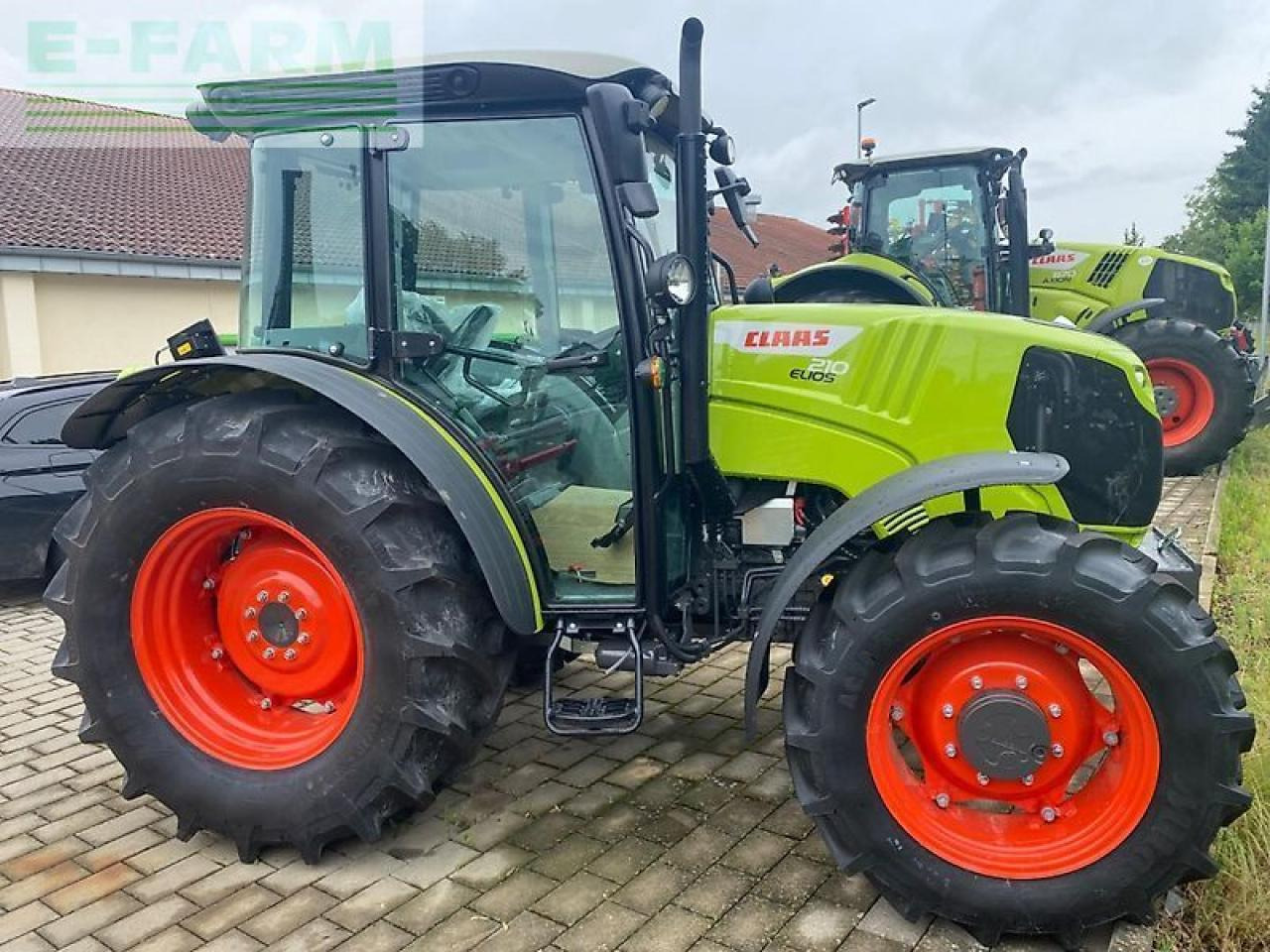 Tracteur agricole CLAAS elios 210 kabine advanced