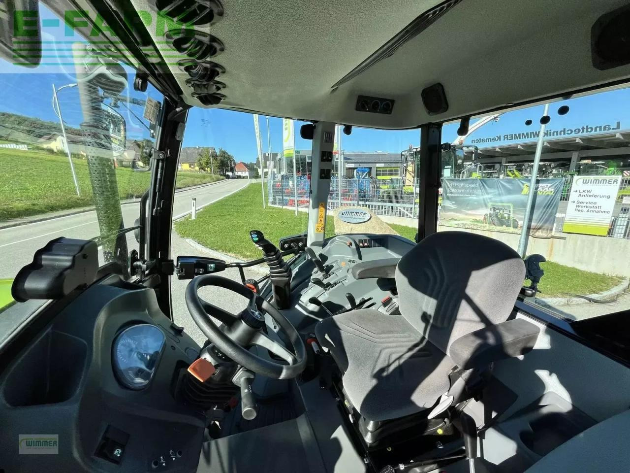 Tracteur agricole CLAAS elios 210 (kabine ohne glasdach)