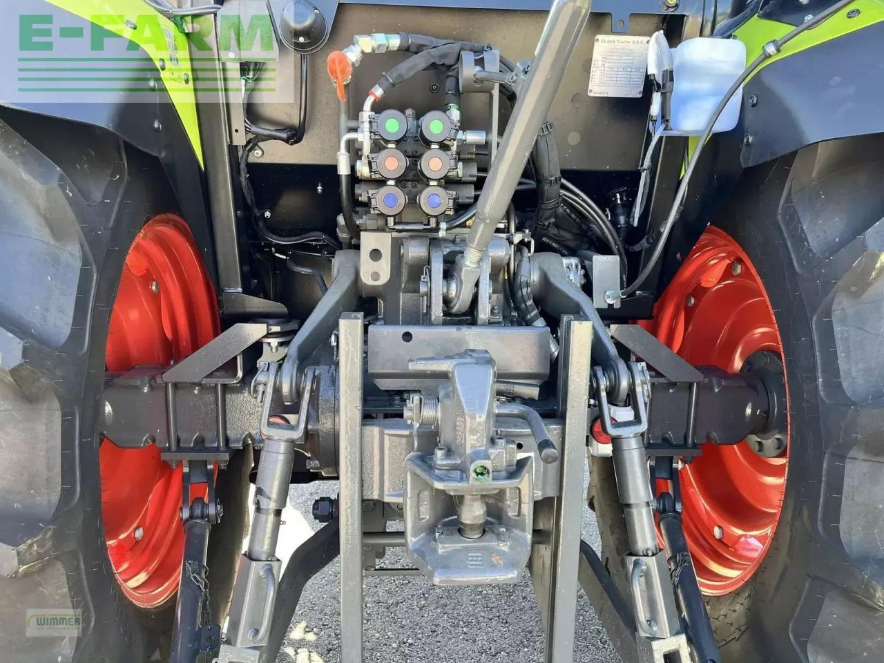 Tracteur agricole CLAAS elios 210 (kabine ohne glasdach)